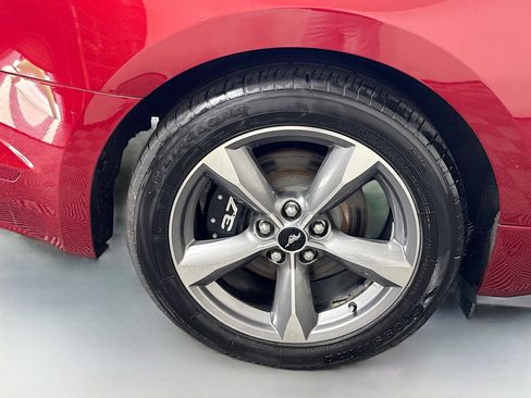 Used 2016 Ford Mustang Coupe w/ Equipment Group 051A image 31