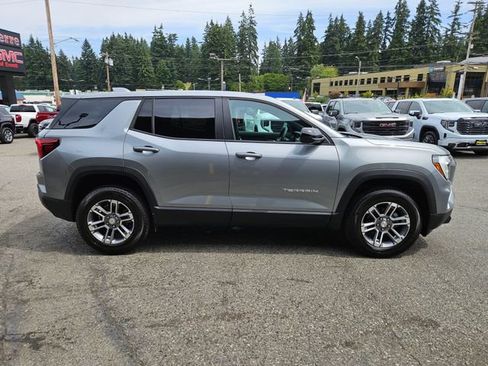 New 2026 GMC Terrain Elevation w/ Technology Package II AWD/4WD image 6