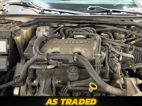 Used 2001 Chevrolet Monte Carlo LS w/ Preferred Equipment Group 1 FWD image 29