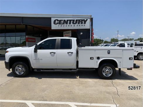 Used 2021 Chevrolet Silverado 2500 W/T w/ WT Fleet Convenience Package AWD/4WD image 4