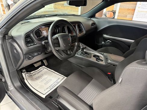 Used 2023 Dodge Challenger R/T Scat Pack image 9