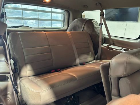 Used 2002 Ford Excursion XLT RWD image 13