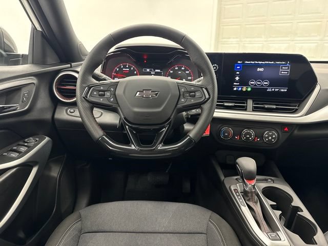 New 2026 Chevrolet Trax RS w/ Sunroof Package FWD image 21