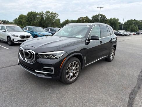Used 2023 BMW X5 xDrive40i w/ Premium Package AWD/4WD image 1