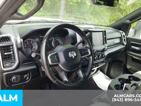 Used 2024 RAM 3500 Big Horn AWD/4WD image 15