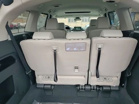 New 2026 Honda Odyssey EX-L image 7