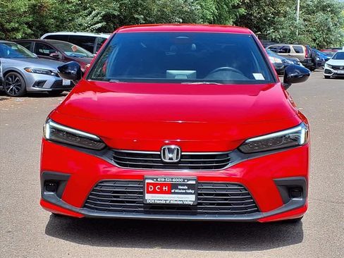 Used 2022 Honda Civic Sport image 2