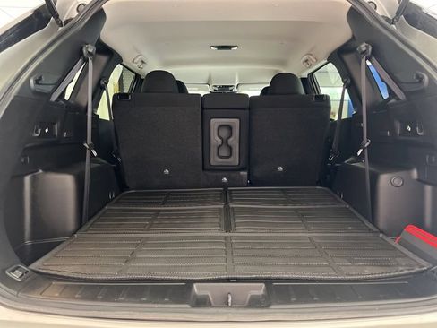 Used 2025 Mitsubishi Outlander ES AWD/4WD image 8