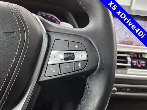 Used 2021 BMW X5 xDrive40i w/ Premium Package 2 image 36
