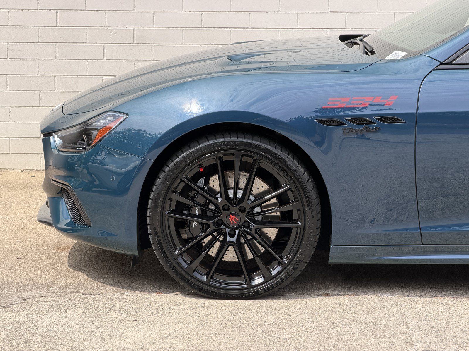 Used 2024 Maserati Ghibli Trofeo RWD image 12