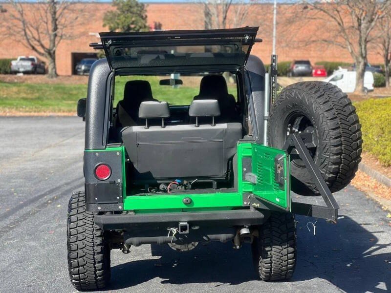 Used 2004 Jeep Wrangler 4WD image 15