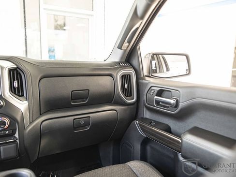 Used 2021 Chevrolet Silverado 1500 RST AWD/4WD image 37