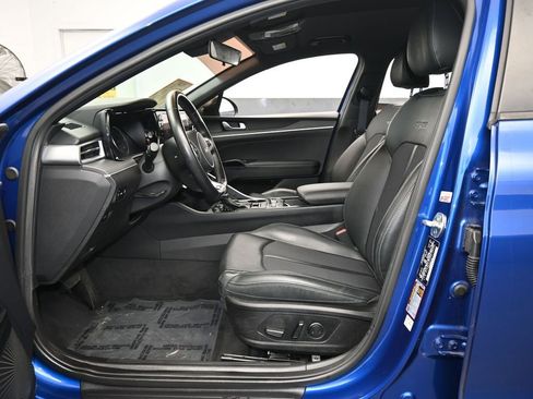 Used 2022 Kia K5 GT-Line image 11