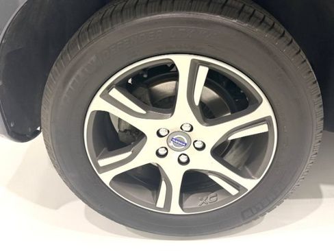 Used 2015 Volvo XC60 T6 Platinum FWD image 6