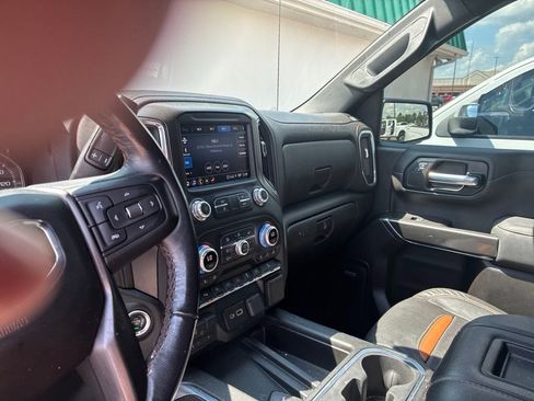 Used 2021 GMC Sierra 1500 AT4 w/ AT4 Premium Package AWD/4WD image 10