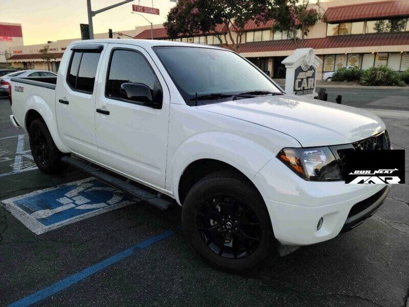 Used 2019 Nissan Frontier SV w/ Value Truck Package RWD image 2