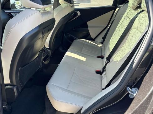 Certified 2025 BMW X3 xDrive30 AWD/4WD image 18