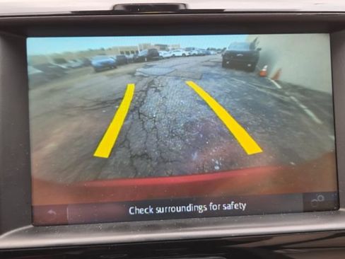 Used 2018 Jaguar F-PACE Premium AWD/4WD image 19