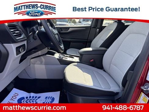 New 2025 Ford Escape Active image 9