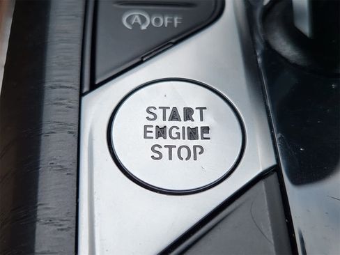 Used 2021 BMW 330i xDrive Sedan image 22