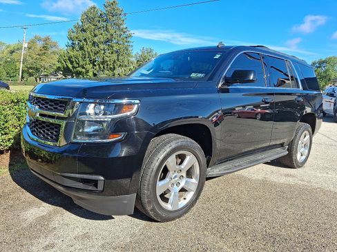 Used 2015 Chevrolet Tahoe LT image 3