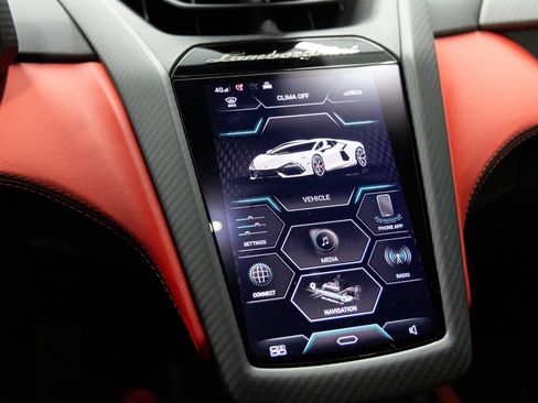 Used 2024 Lamborghini Revuelto image 47