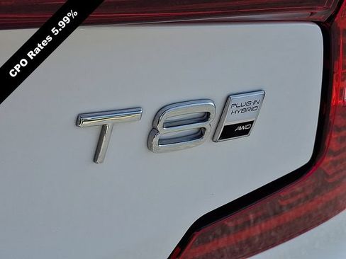 Certified 2025 Volvo S60 T8 Plus AWD/4WD image 33