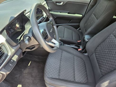 Used 2022 Kia Rio S FWD image 9