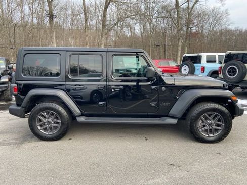 Certified 2024 Jeep Wrangler Sport S image 7