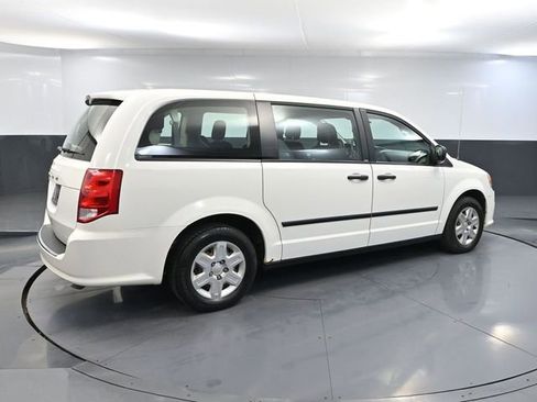 Used 2012 Dodge Grand Caravan American Value Package image 4