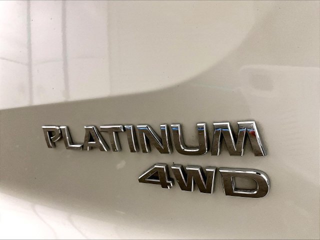 Used 2023 Nissan Pathfinder Platinum w/ Cargo Package AWD/4WD image 13