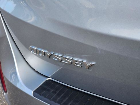 Used 2025 Honda Odyssey EX-L image 9