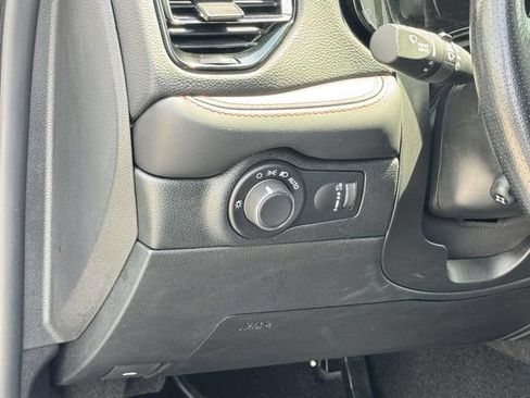 Used 2024 Dodge Durango GT AWD/4WD image 30