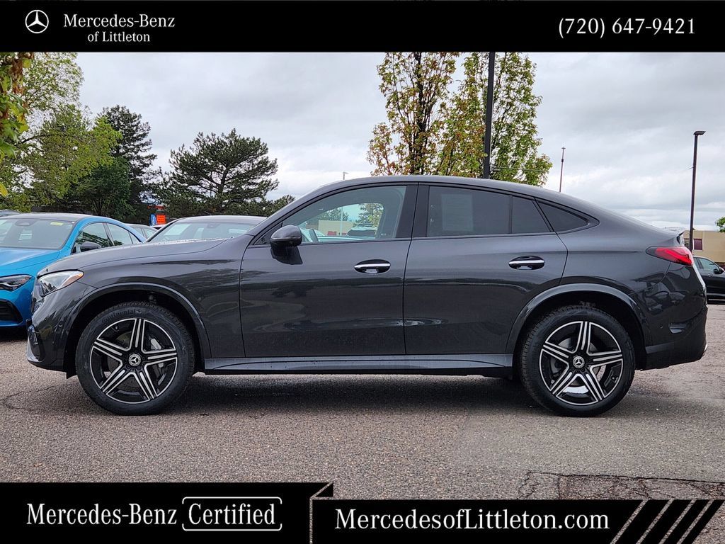 Certified 2025 Mercedes-Benz GLC 300 4MATIC image 4
