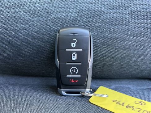 New 2026 RAM 1500 Big Horn w/ Night Edition image 32