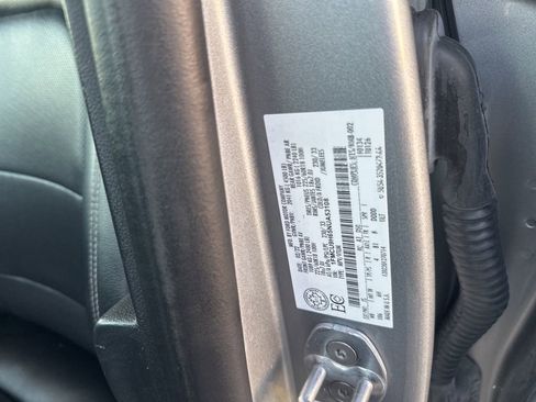 Used 2022 Ford Escape SEL image 17