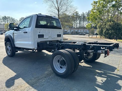 New 2026 Ford F450 XL w/ XL Chrome Package RWD image 8