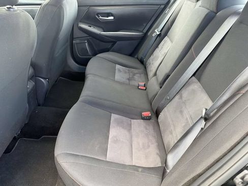 Used 2025 Nissan Sentra SR FWD image 20