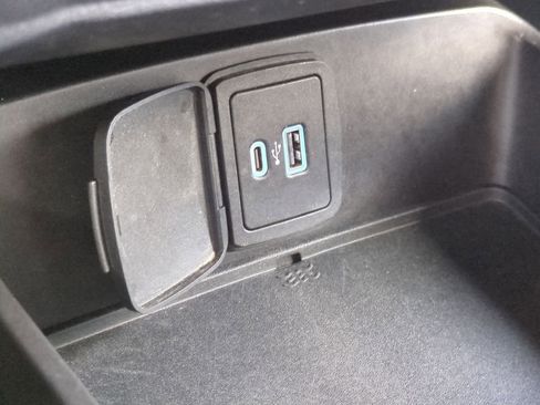 Used 2023 Ford Bronco Black Diamond image 29