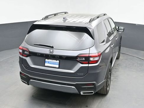 New 2026 Honda Pilot Touring image 41