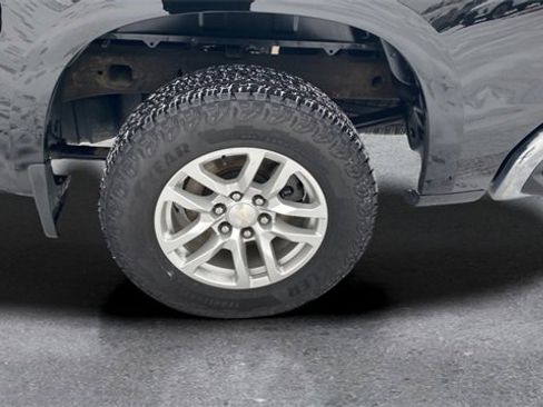 Certified 2021 Chevrolet Silverado 1500 LT image 18