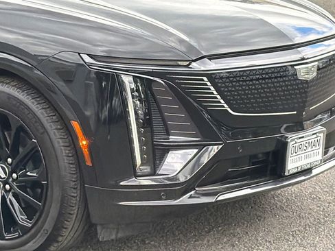 Used 2024 Cadillac Lyriq Sport AWD/4WD image 5