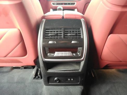 Used 2025 BMW XM AWD/4WD image 27