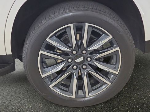 Used 2024 Cadillac Escalade Sport image 32