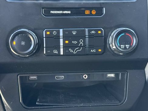 Used 2017 Ford F250 XL w/ Power Equipment Group AWD/4WD image 28
