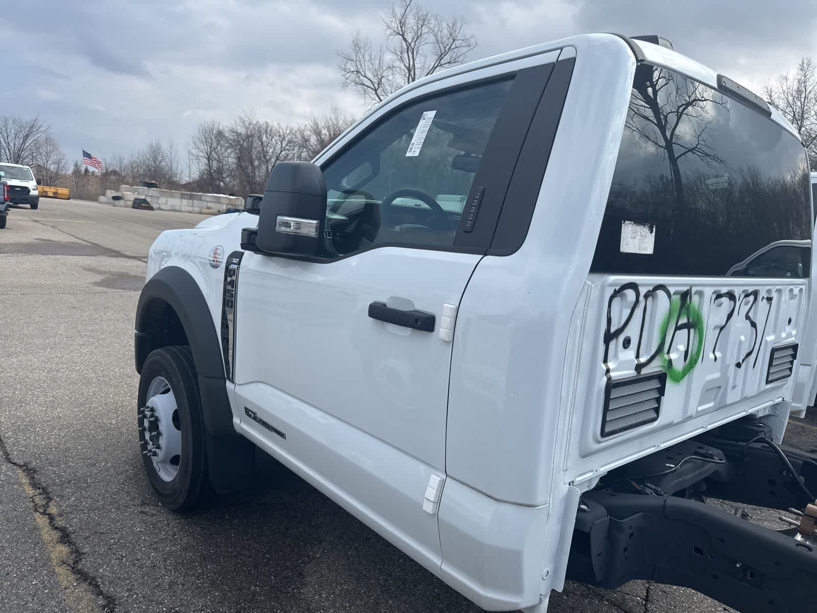 Used 2023 Ford F450 XLT w/ XLT Value Package RWD image 22
