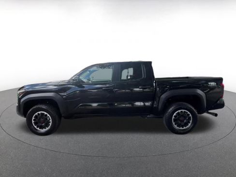 Used 2024 Toyota Tacoma TRD Off-Road AWD/4WD image 42
