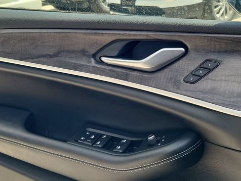Used 2022 Jeep Grand Cherokee Limited RWD image 19