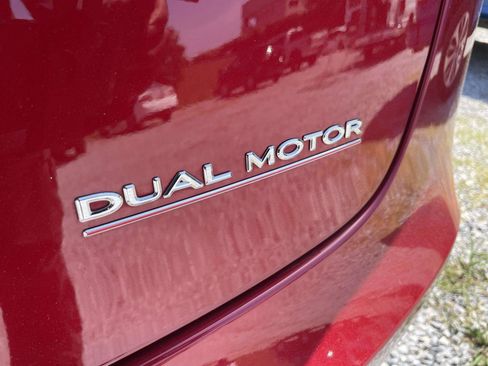 Used 2022 Tesla Model 3 Performance image 12