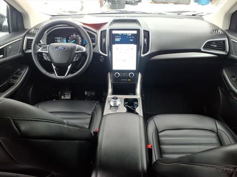 Used 2024 Ford Edge SEL w/ Convenience Package image 13